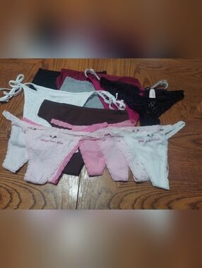VS Bundle 14 Panties Size Small